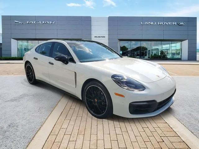 2023 Porsche Panamera Platinum Edition