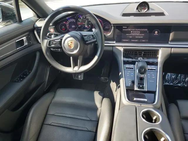 2023 Porsche Panamera Platinum Edition
