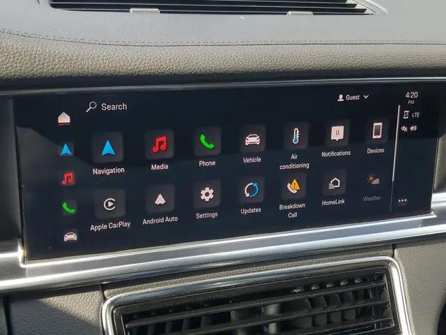 2023 Porsche Panamera Platinum Edition