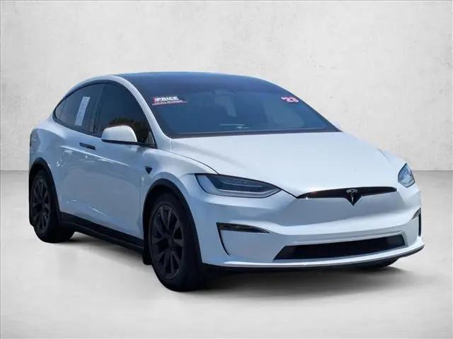 2023 Tesla Model X Standard Range