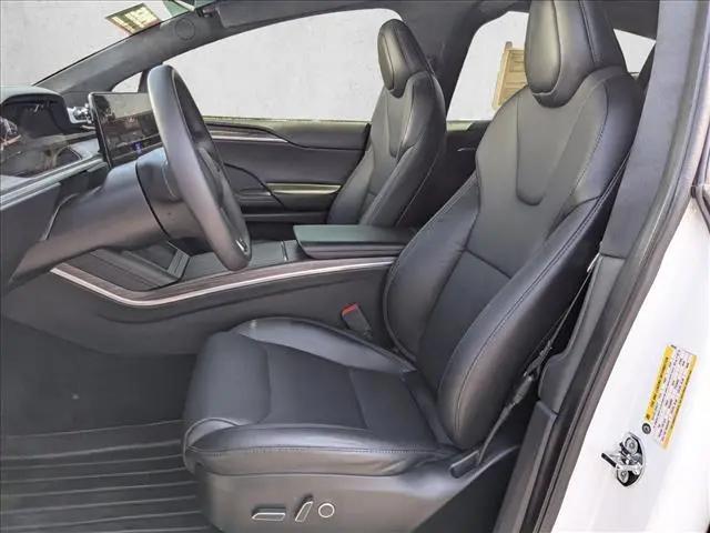2023 Tesla Model X Standard Range