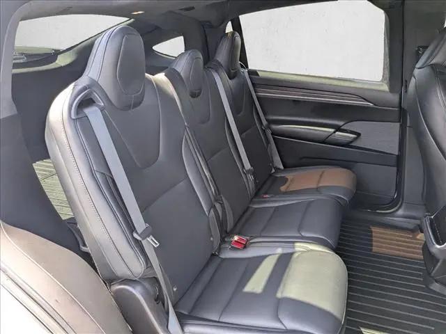 2023 Tesla Model X Standard Range