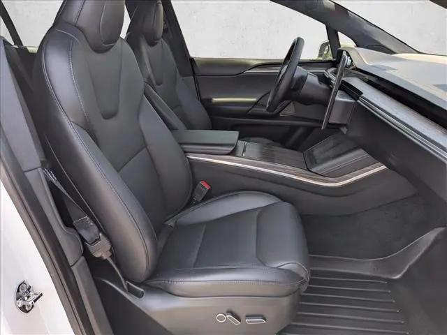 2023 Tesla Model X Standard Range