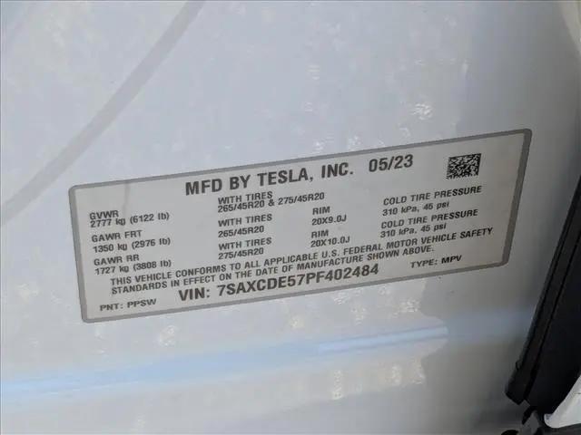 2023 Tesla Model X Standard Range