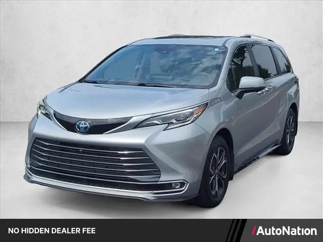 2025 Toyota Sienna Platinum for sale in Lithia Springs, GA