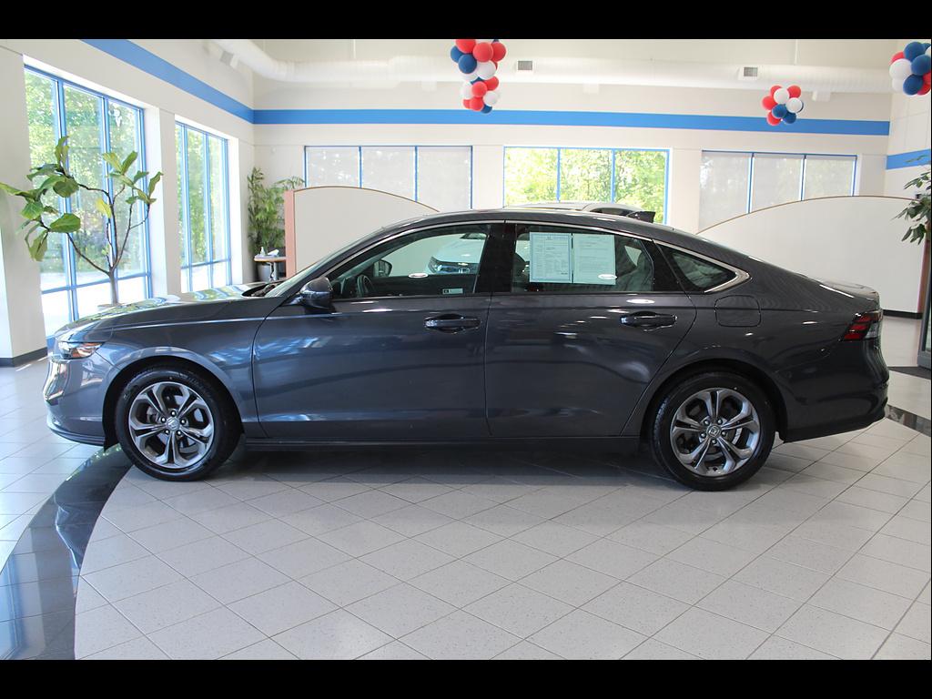 2024 Honda Accord EX - Photo 8