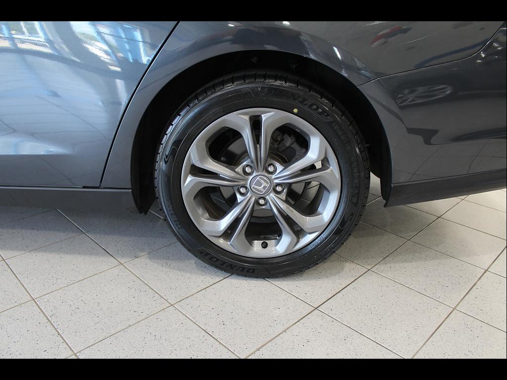2024 Honda Accord EX - Photo 12