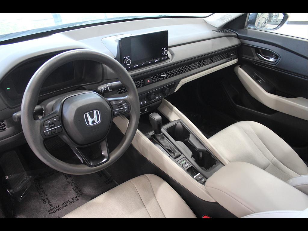2024 Honda Accord EX - Photo 13