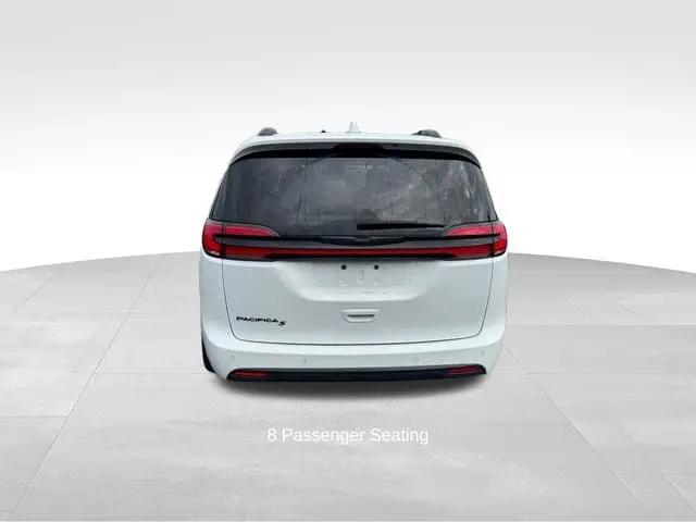 2021 Chrysler Pacifica Touring