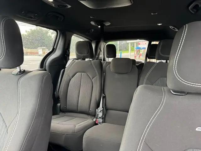 2021 Chrysler Pacifica Touring