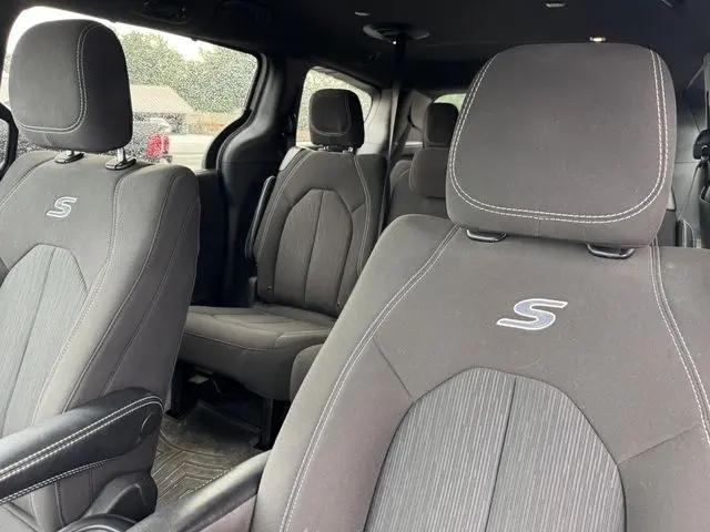 2021 Chrysler Pacifica Touring
