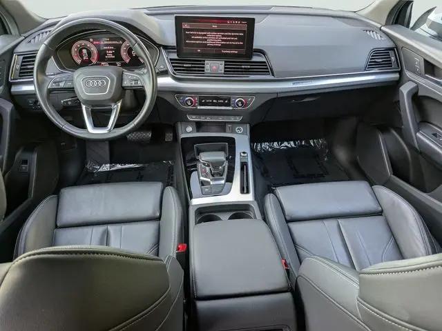 2025 Audi Q5 Premium 45 TFSI S line quattro