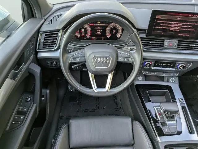 2025 Audi Q5 Premium 45 TFSI S line quattro