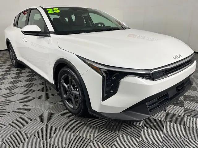 2025 Kia K4 LXS for sale in Cedar Falls, IA