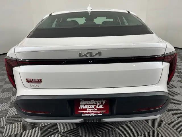 2025 Kia K4 LXS