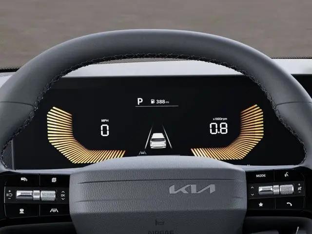 2027 Kia Carnival LXS