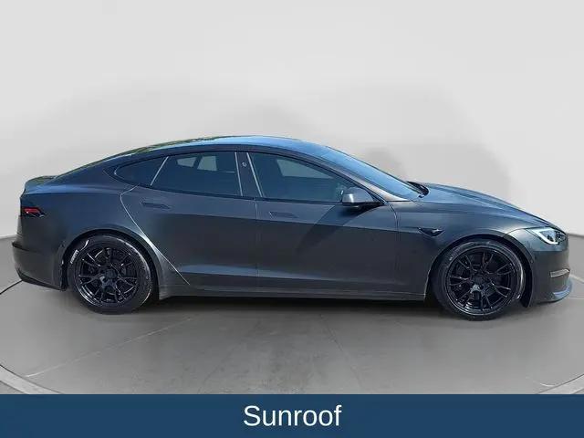 2022 Tesla Model S Dual Motor All-Wheel Drive