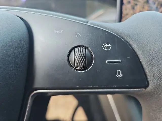 2022 Tesla Model S Dual Motor All-Wheel Drive
