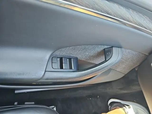 2022 Tesla Model S Dual Motor All-Wheel Drive