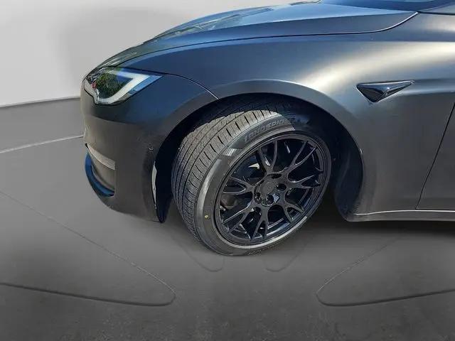 2022 Tesla Model S Dual Motor All-Wheel Drive