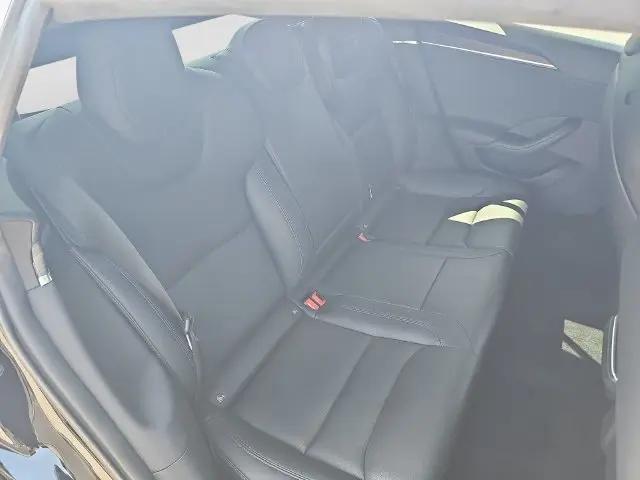 2022 Tesla Model S Dual Motor All-Wheel Drive