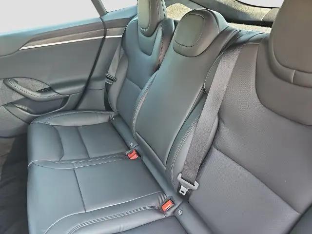 2022 Tesla Model S Dual Motor All-Wheel Drive