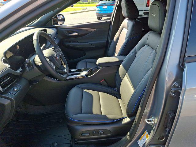 2026 Buick NV Sport Touring FWD