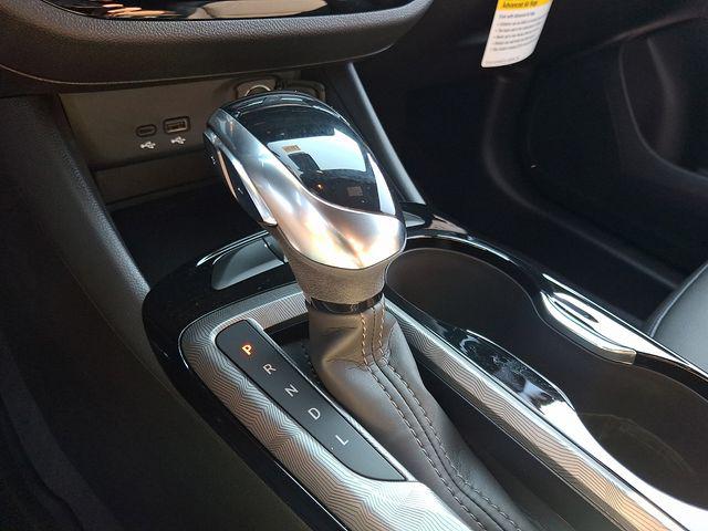 2026 Buick NV Sport Touring FWD