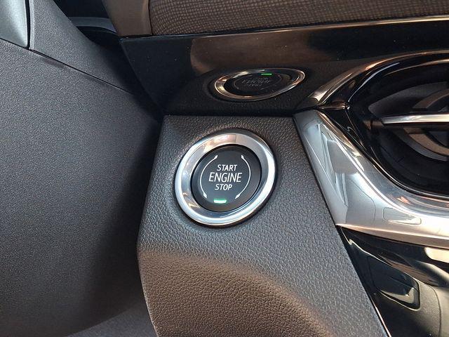 2026 Buick NV Sport Touring FWD