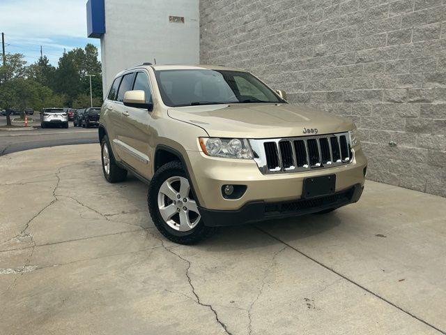 2011 Jeep Grand Cherokee Laredo for sale in Flint, MI
