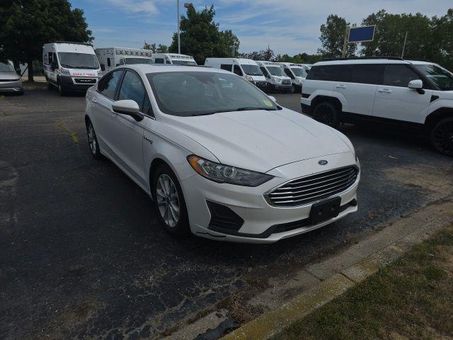 2019 Ford Fusion Hybrid SE for sale in Flint, MI