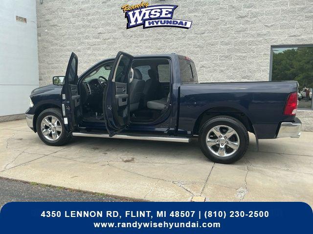 2017 Ram 1500 SLT