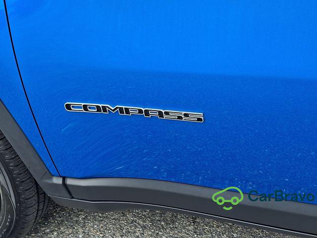 2022 Jeep Compass Latitude Lux 4x4