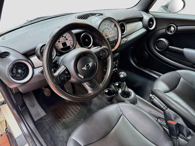 2011 MINI Cooper Base