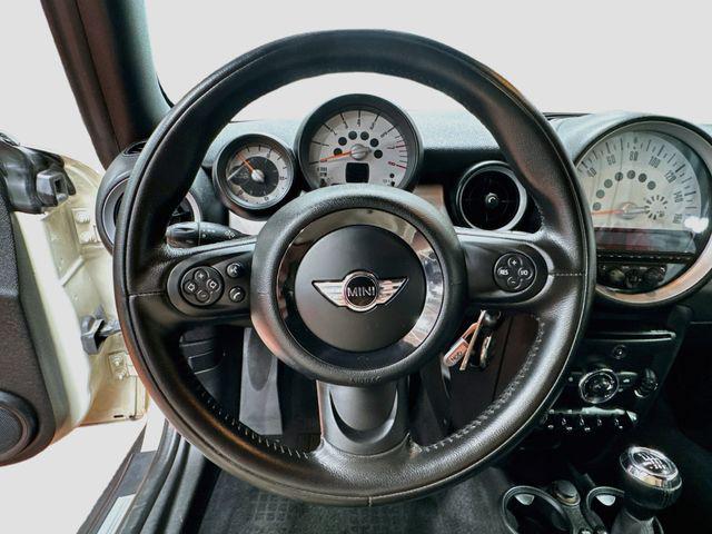 2011 MINI Cooper Base