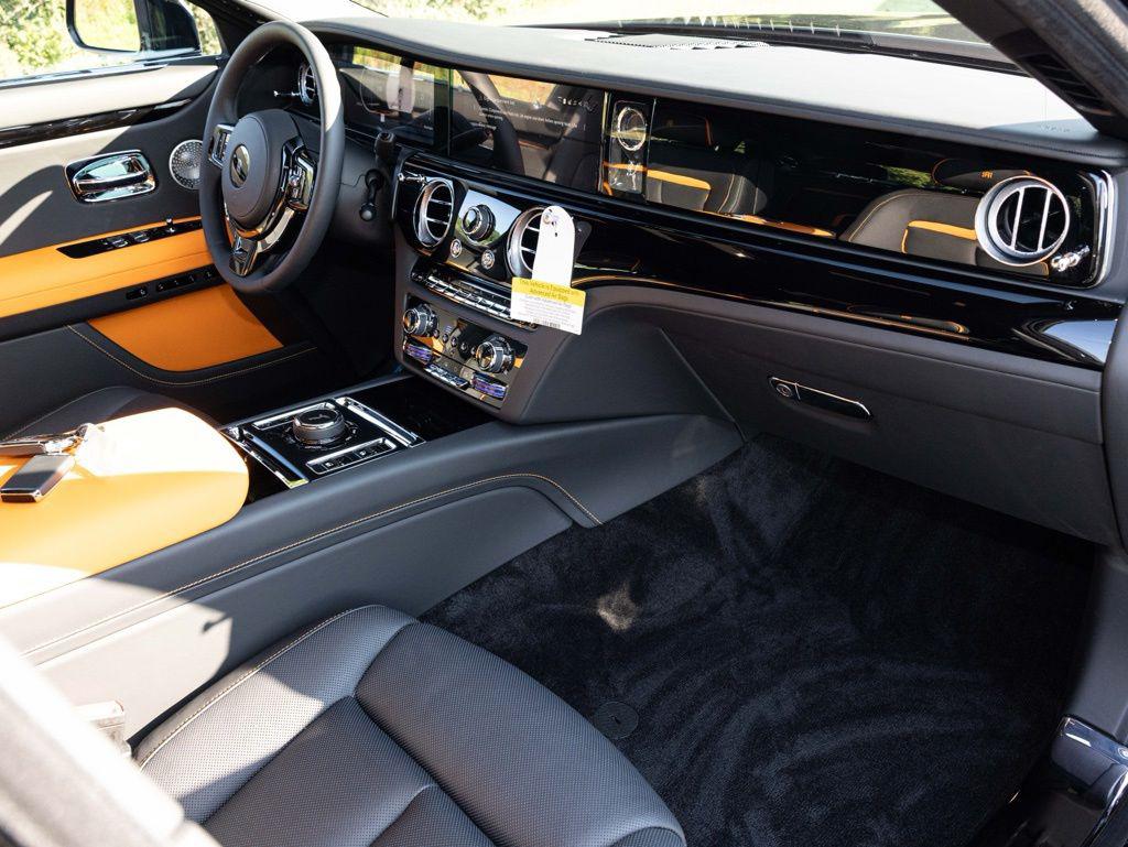 2027 Rolls-Royce Ghost Base - Photo 71