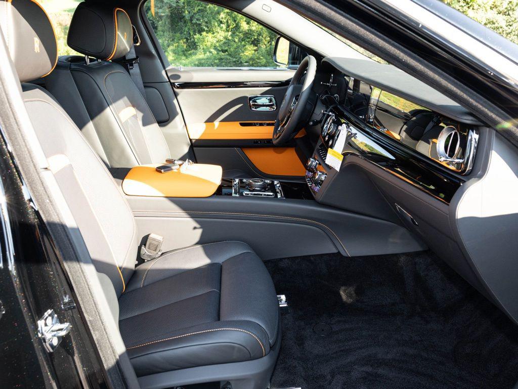2027 Rolls-Royce Ghost Base - Photo 72