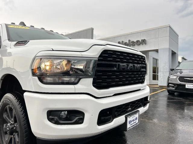 2022 Ram 2500 Big Horn Crew Cab 4x4 64 Box