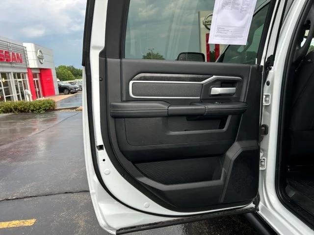 2022 Ram 2500 Big Horn Crew Cab 4x4 64 Box