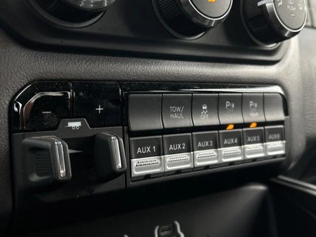 2022 Ram 2500 Big Horn Crew Cab 4x4 64 Box