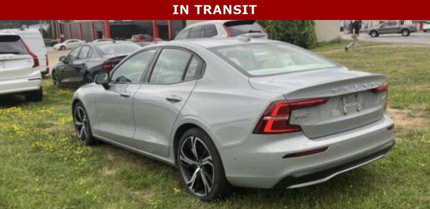 2024 Volvo S60 B5 Plus Dark Theme for sale in Barrington, IL