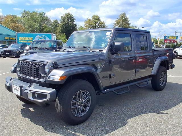 Used 2025 Jeep Gladiator Sport S For Sale in East Hanover, NJ