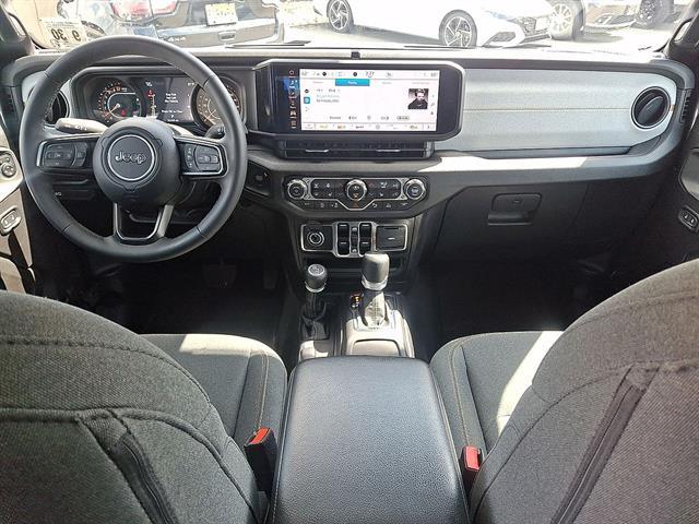 Used 2025 Jeep Gladiator Sport S For Sale in East Hanover, NJ