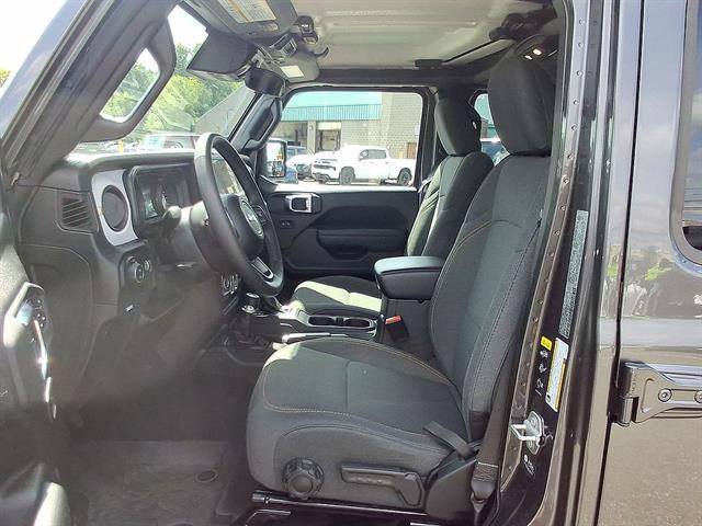 Used 2025 Jeep Gladiator Sport S For Sale in East Hanover, NJ