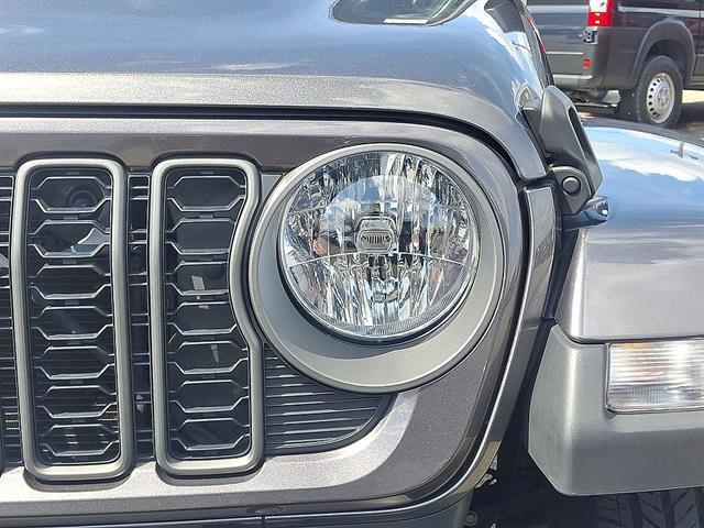 Used 2025 Jeep Gladiator Sport S For Sale in East Hanover, NJ