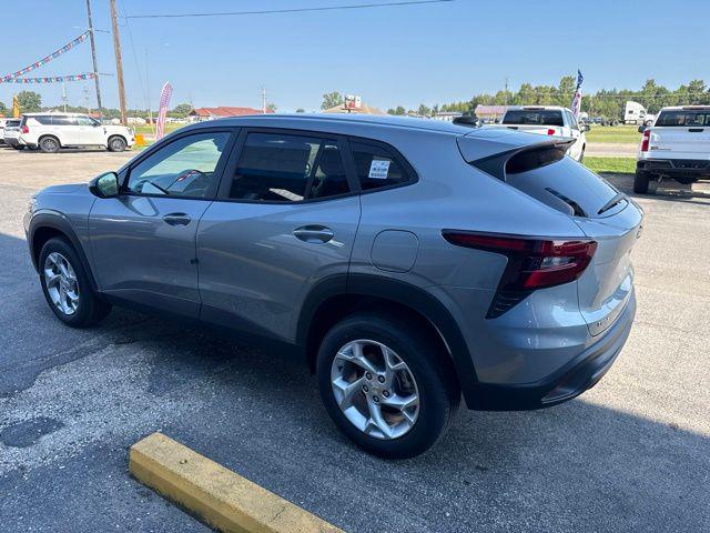 2026 Chevrolet Trax FWD LS