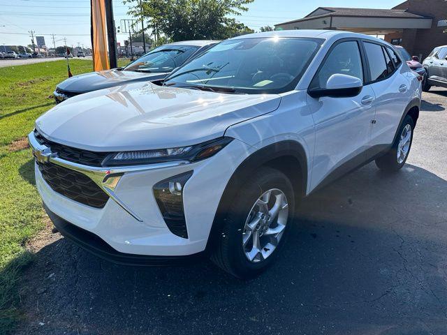2026 Chevrolet Trax FWD LS