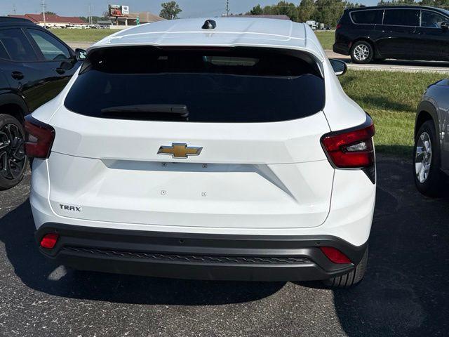 2026 Chevrolet Trax FWD LS