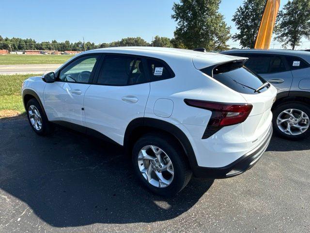 2026 Chevrolet Trax FWD LS