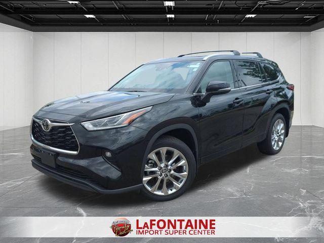 2023 Toyota Highlander Limited for sale in Dearborn, MI